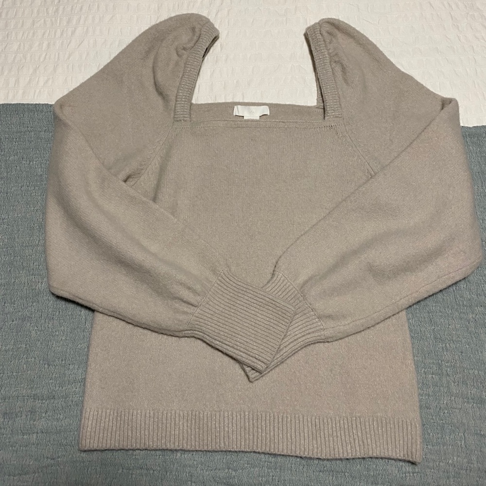 Tan Puff sleeve Sweater